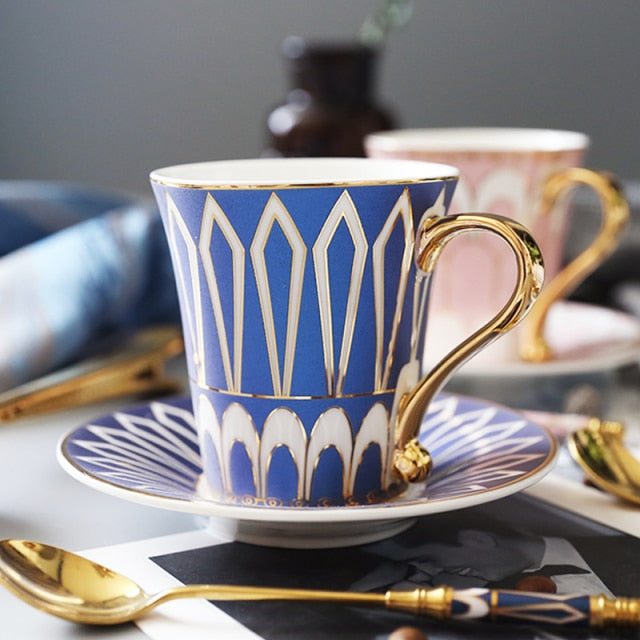 Porcelain British Coffee Cup And Saucer Luxury Royal Bone China Tazas Porcelain British Coffee Cup And Saucer Luxury Royal Bone China Tazas De Ceramica Creativas Porcelain Espresso Cup Luxury HH50BD healthandwealthshoppe