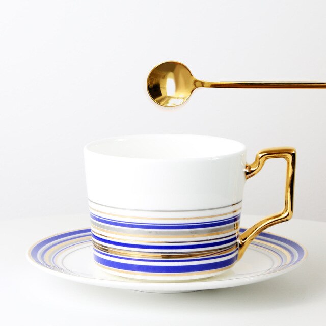 Coffee Cup Saucers Suit European Light Luxurious Northern Europe Style Coffee Cup Saucers Suit European Light Luxurious Northern Europe Style Concise Bone China English-style Afternoon Teacup Ceramic healthandwealthshoppe